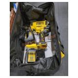 DeWalt 20v MAX 15ï¿½ Collated Angle Roofing Nailer