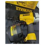 15ï¿½ coil sidling and fending nailer