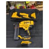 DeWalt 18GA Brad Nailer Kit