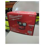 Milwaukee rover dual power triple panel flood