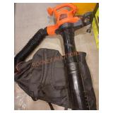 Black + Decker Corded VacPack