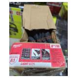 Milwaukee 8" medium light gloves