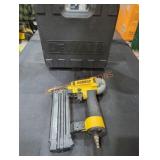 DeWalt Pneumatic 18GA Brad Nailer