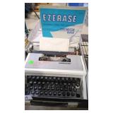 Vintage underwood 310 type writer