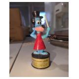 Vintage Huckleberry Hound Push Puppet
