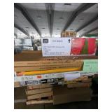 Scaffolds, Deck Panels, Misc Pallet Lot