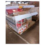 Skid Lot Delta 38" Shower Wall Set, Traffic