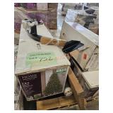 Skid Lot Hitch, Doors, Christmas decor, Misc