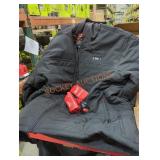 Milwaukee M12 XL black heated hooded jacket kit