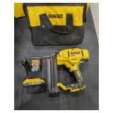 DeWalt 20v MAX 18Ga Brad Nailer Kit