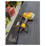 DeWalt 21ï¿½ round head nailer