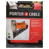 Porter Cable 15GA 2-1/2" Finish Nailer Kit