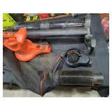 Black and Decker corded vacpack