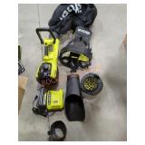 Ryobi Backpack Blower/ Vacuum Kit