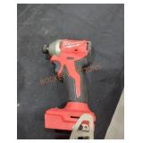 Milwaukee M18 1/4" impact driver