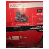 Milwaukee M18 12" Sliding Compound Miter Saw Kit