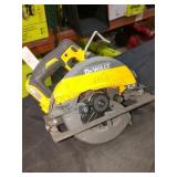 DeWalt 7 1/4" Circular Saw