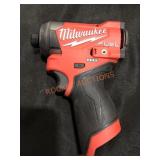 Milwaukee 1/4ï¿½ hex impact driver