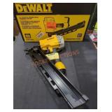 DeWalt Pneumatic 21ï¿½ Framing Nailer
