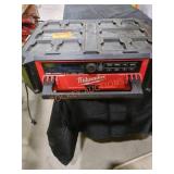 Milwaukee Packout Radio+Charger