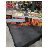 Black and Decker 14" Corded Chainsaw