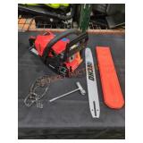 Echo 41.6cc Gas Powered Chainsaw