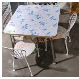 Kids table and chair set