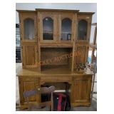 Wooden computer desk/hutch