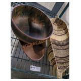 Wooden bowl and basket lot