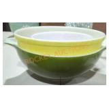 Vintage Pyrex Bowls( was washed in dishwasher)