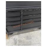 Husky tool cabinet