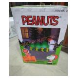 Snoopy scene inflatable