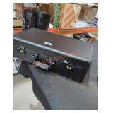 Vevor locking suitcase