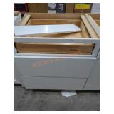 white drawers DAMAGED