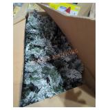 7.5 ft artificial Christmas tree