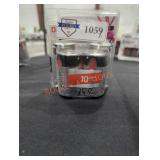 1 pack of 4 D Energizer batteries