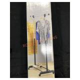 Whitmor extendable garment rack
