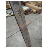 Vinyl wall base 4" x 48" x .080"