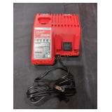 Milwaukee M12/M18 Charger