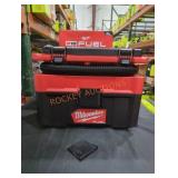 Milwaukee M18 2.5 Gal Wet/Dry Vacuum