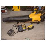 DeWalt 20v Handheld Axial Blower Kit