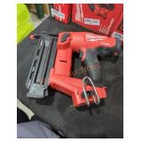 Milwaukee M18 19 ga brad nailer
