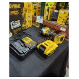 DeWalt 20v 1/4" 3 speed impact driver kit