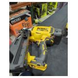 DeWalt 20v 21ï¿½ plastic collated framing nailer