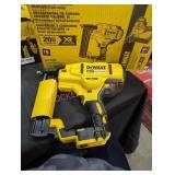 DeWalt 20v 18 ga narrow crown stapler