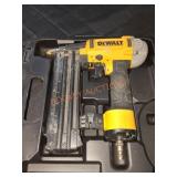 DeWalt Pneumatic 18GA Brad Nailer