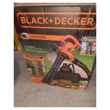 Black+Decker Corded VacPack