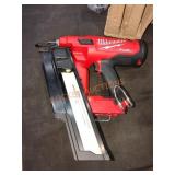 Milwaukee M18 21ï¿½ Framing Nailer, Tool Only
