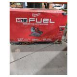 Milwaukee 10" Compound Miter Saw Kit