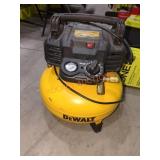DeWalt Corded 6gal. Air Compressor